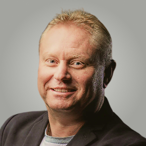 Lee Hickin - Photo